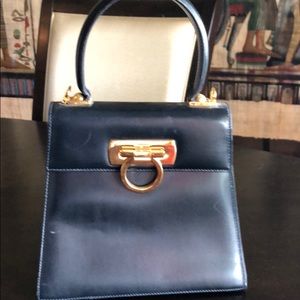Vitello Small navy structured bag
